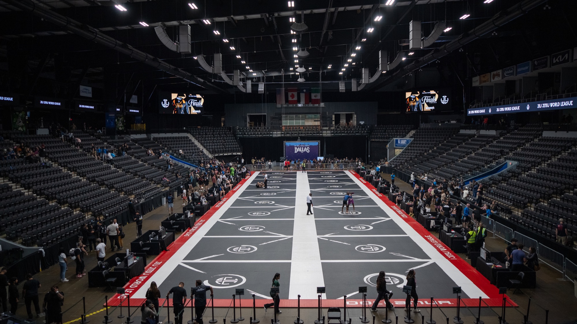 Promotional gym event atmosphere
